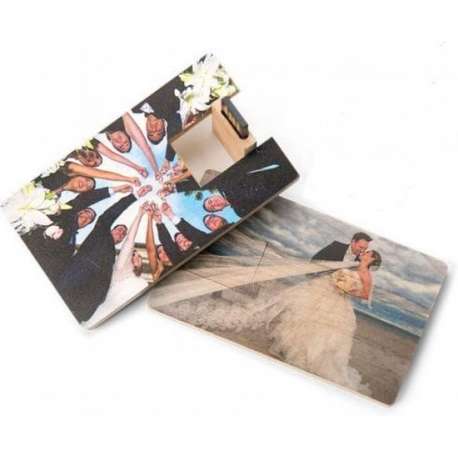 Hout creditcard usb stick foto of naam bedrukken