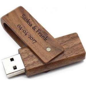 Walnoot hout uitklap usb stick met naam tekst of logo bedrukken
